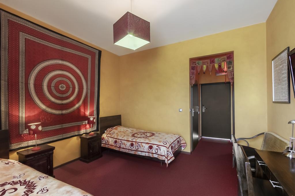 Palac Nieznanice Zabytek Goscinny Ze Spa Zimmer foto